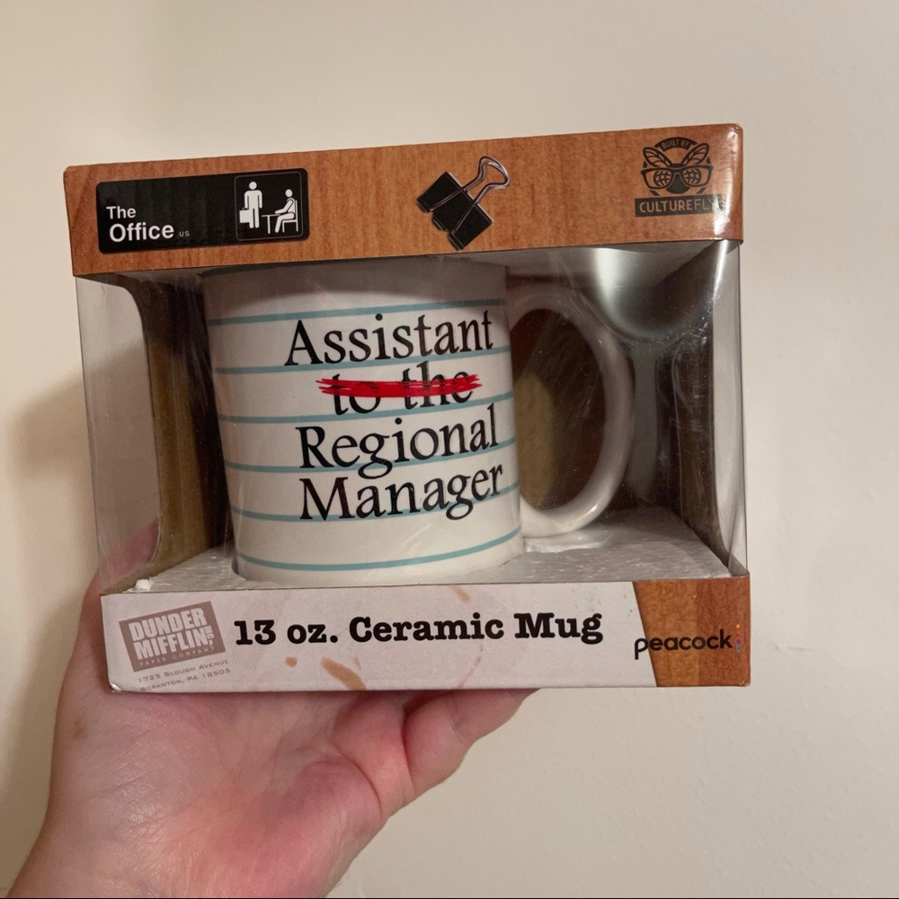 The Office Assistant To The Regional Manager Mug